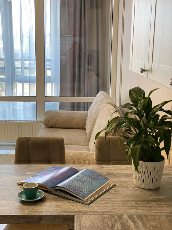 Luxury Apartment Near Metro Station Osokorky Kiev Extérieur photo