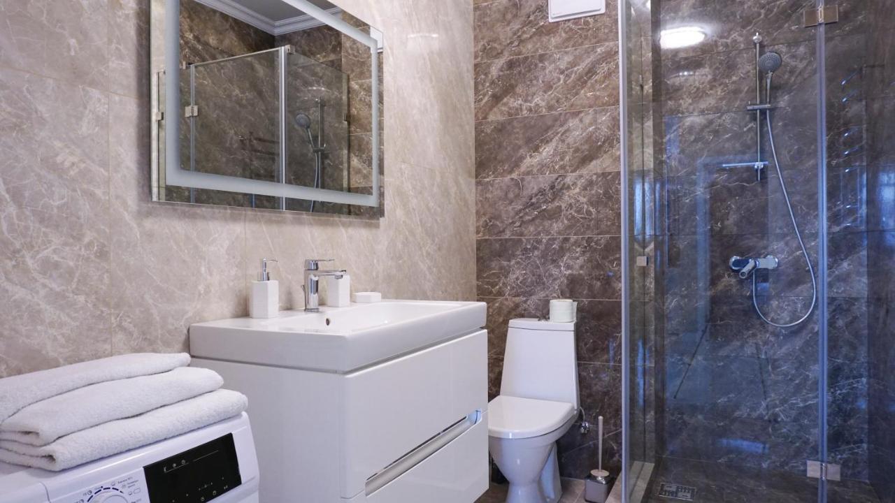 Luxury Apartment Near Metro Station Osokorky Kiev Extérieur photo