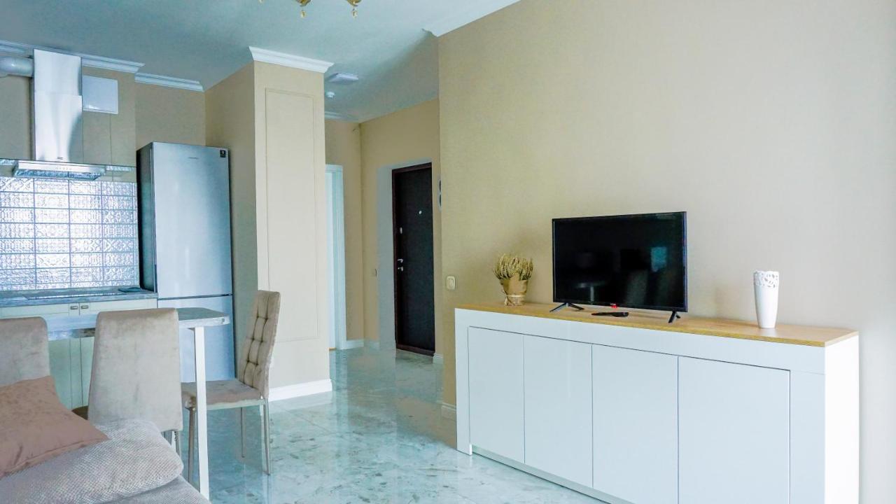 Luxury Apartment Near Metro Station Osokorky Kiev Extérieur photo