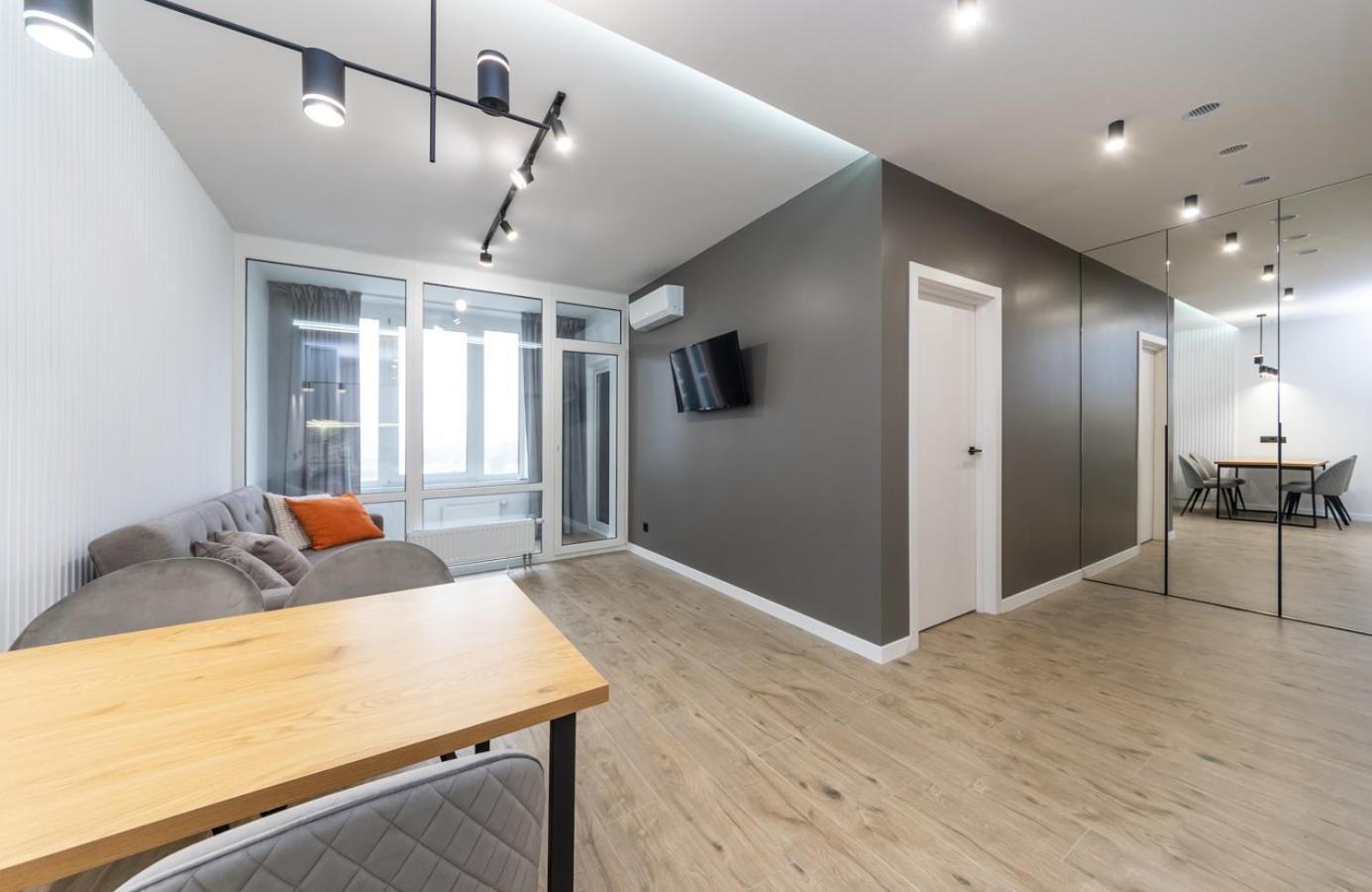 Luxury Apartment Near Metro Station Osokorky Kiev Extérieur photo